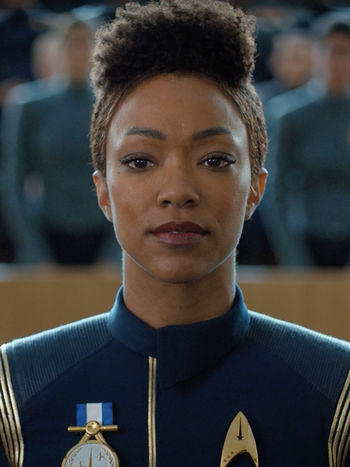 Michael_Burnham,_2257